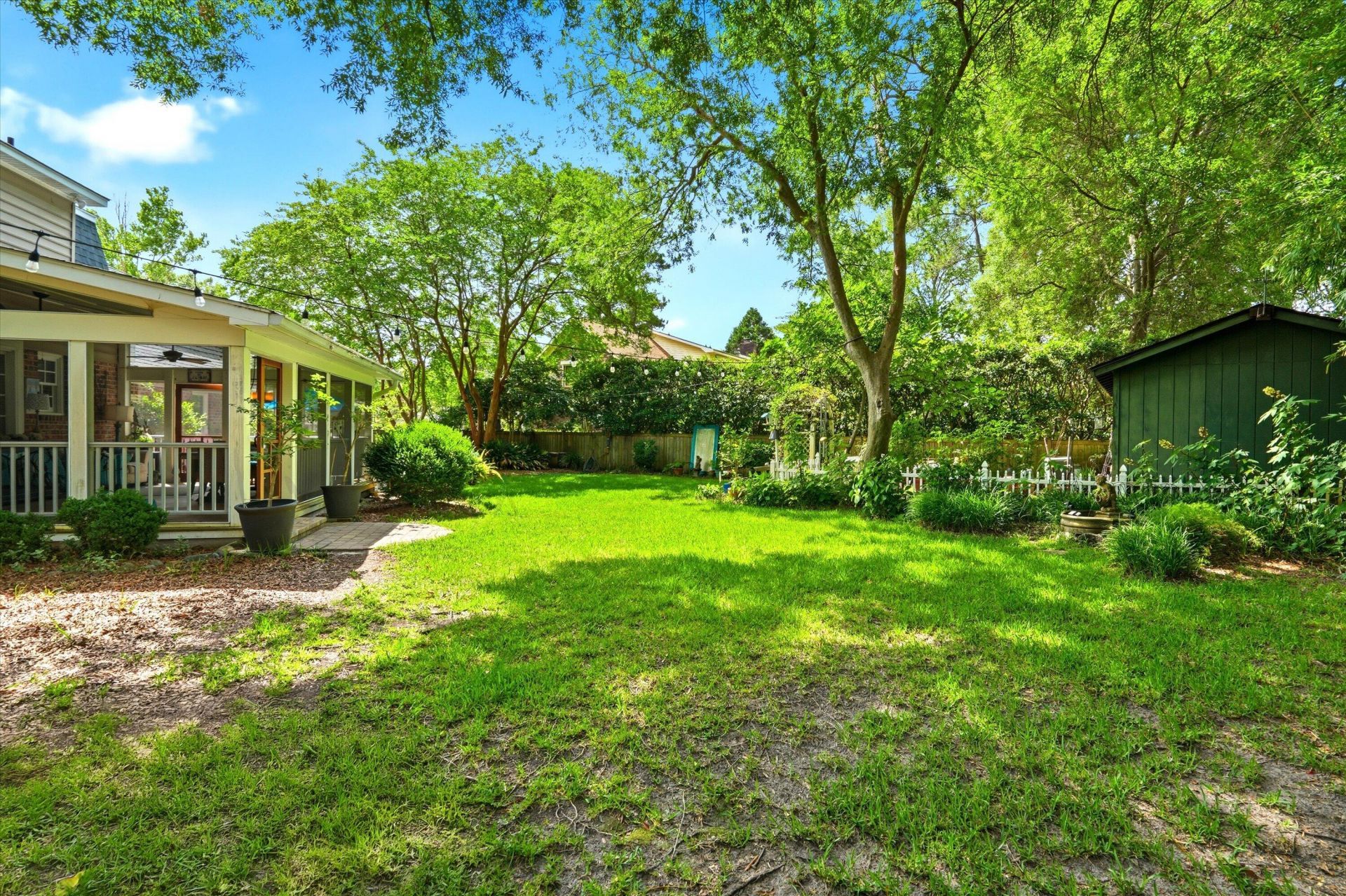 49 Markfield Drive Photo 46