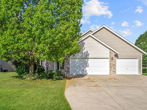 2012 Sunnyview Lane, Northfield, MN 55057