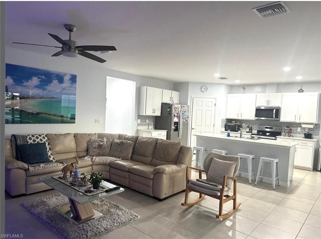 932 SW 7th Ave , Cape Coral, FL 33991 Photo
