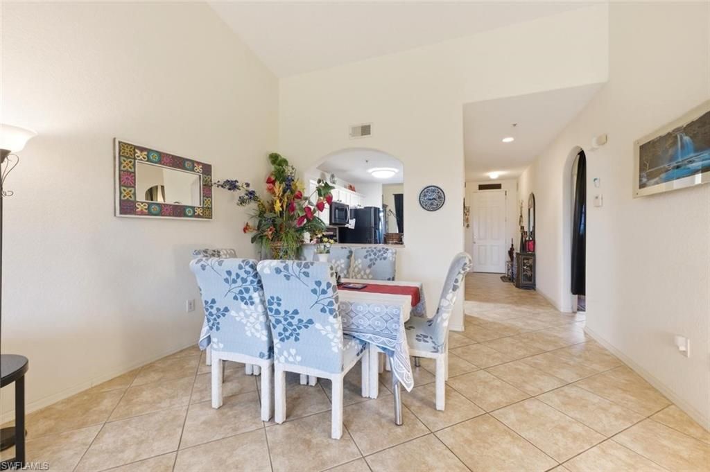 6828 Sterling Greens Pl, Unit 4405, Naples, FL 34104 Photo