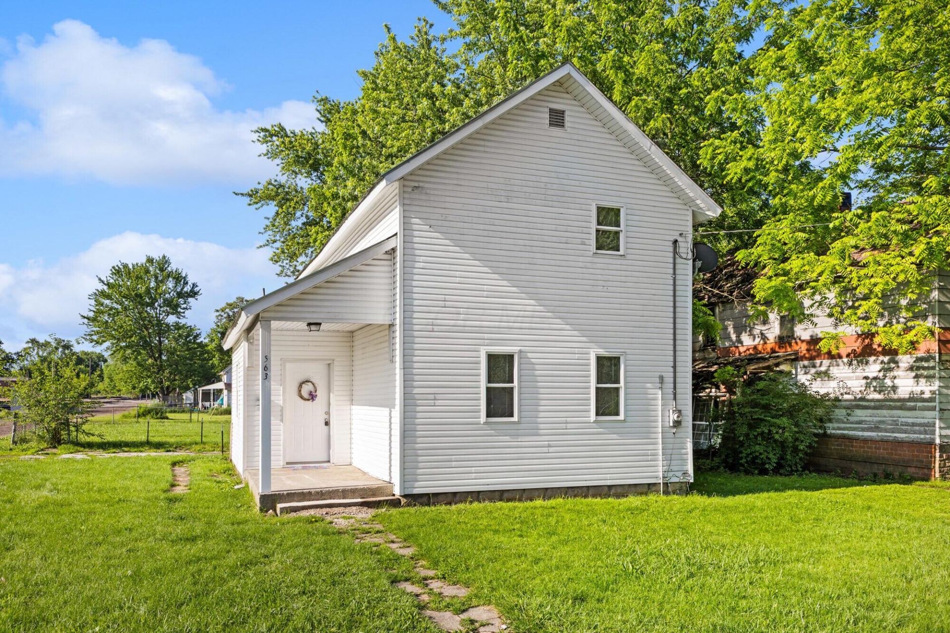 563 Wood Street, Marion, OH 43302 Main Photo