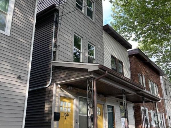104 A Yale Ave, Jersey, NJ 07304