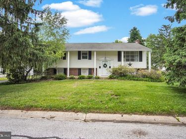 31 BRANDYWINE DRIVE, SHREWSBURY, PA 17361