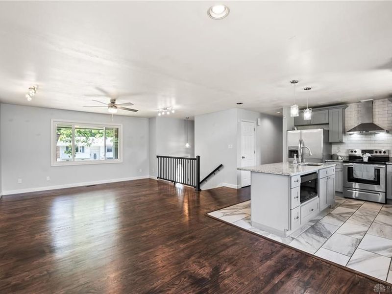 337 Graceland Drive, West Carrollton, OH 45449 Photo 16