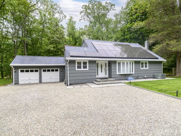 3 Huckleberry South, Norwalk, CT 06850