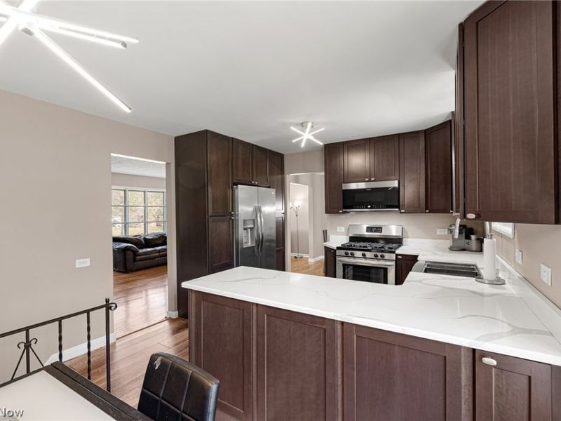 34600 W Sharondale Drive, Solon, OH 44139 Photo 12