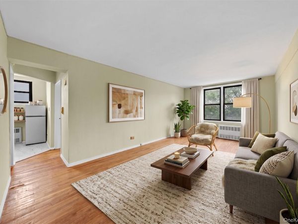 50-21 39 Place , Unit 3B, Sunnyside, NY 11104