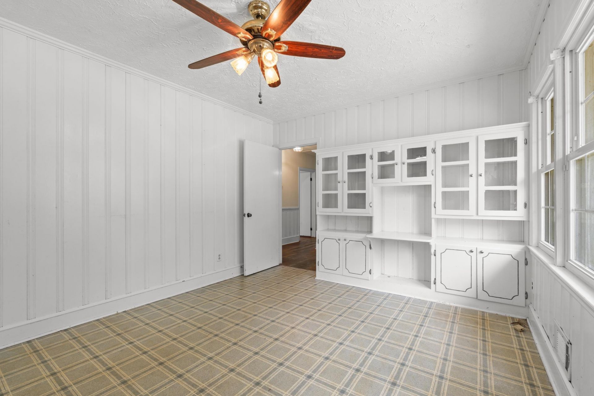 3895 Highway 430  Photo 9