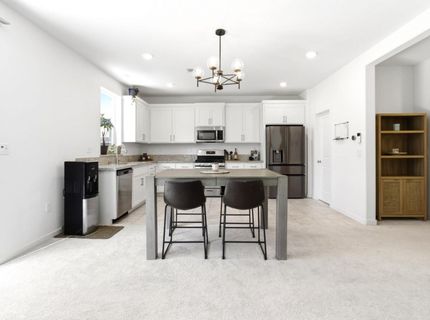 9982 Upshot Way, Sacramento, CA 95829 Photo