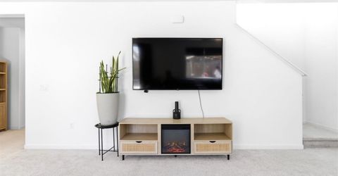 9982 Upshot Way, Sacramento, CA 95829 Photo