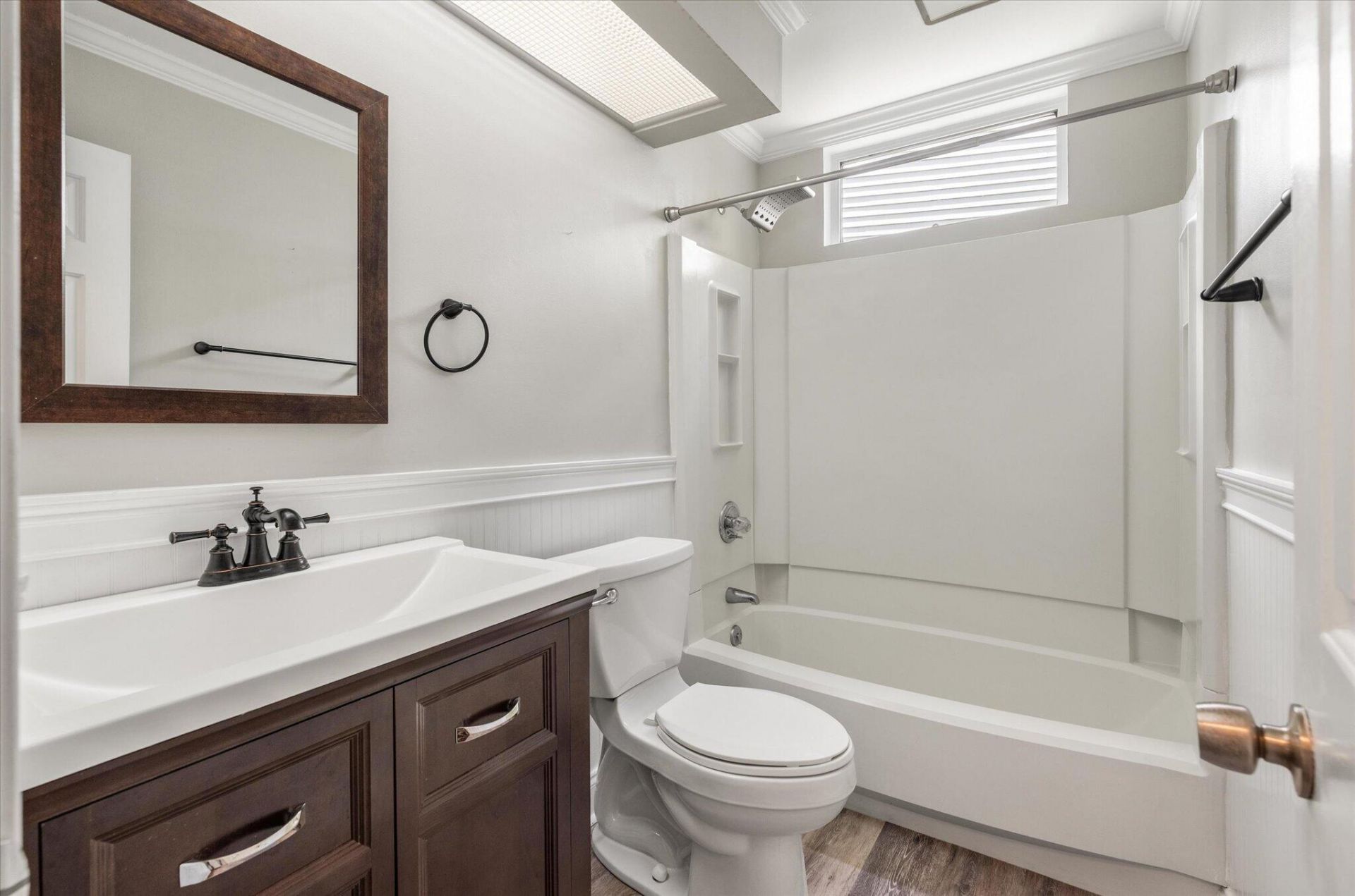 320 Indigo Road Photo 24
