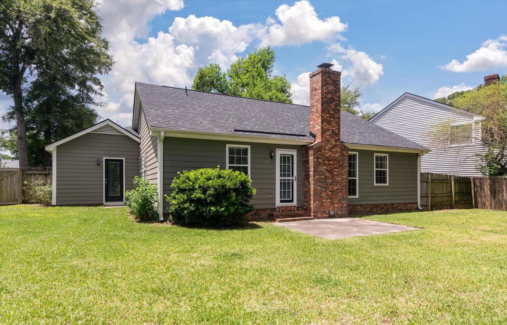 320 Indigo Road Photo 25