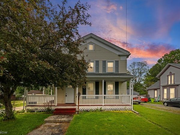 31 Bridge Street , Newton Falls, OH 44444
