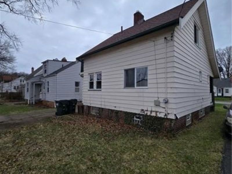 1505 E 196th Street , Euclid, OH 44117 Photo 13