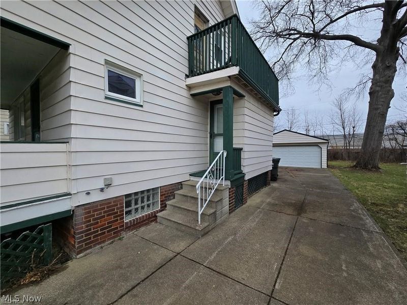 1505 E 196th Street , Euclid, OH 44117 Photo 9