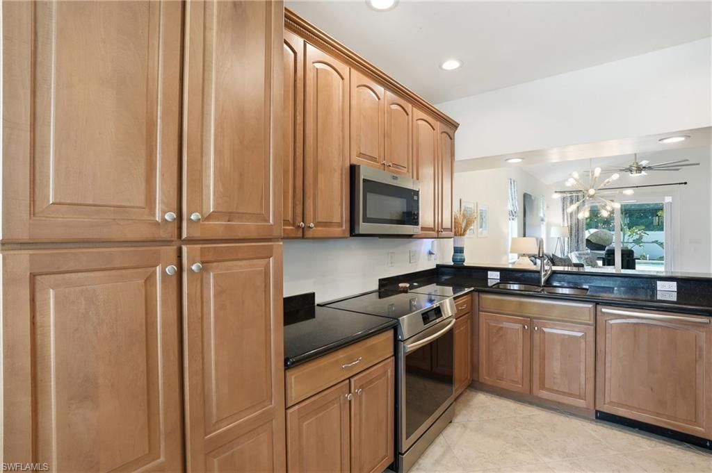 736 110th Ave N, Naples, FL 34108 Photo