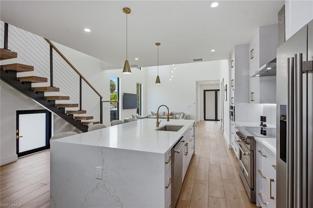 3384 Canal St , Naples, FL 34112 Photo