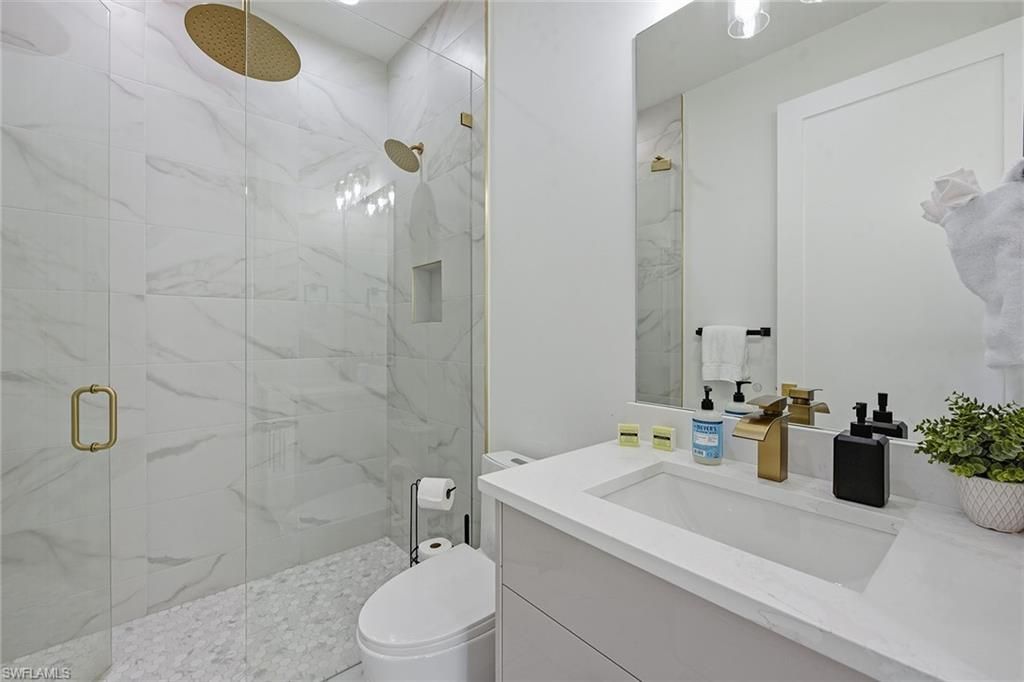 3384 Canal St , Naples, FL 34112 Photo