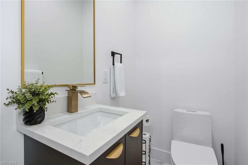 3384 Canal St , Naples, FL 34112 Photo