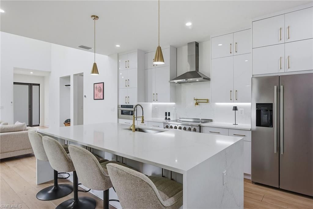 3384 Canal St , Naples, FL 34112 Photo