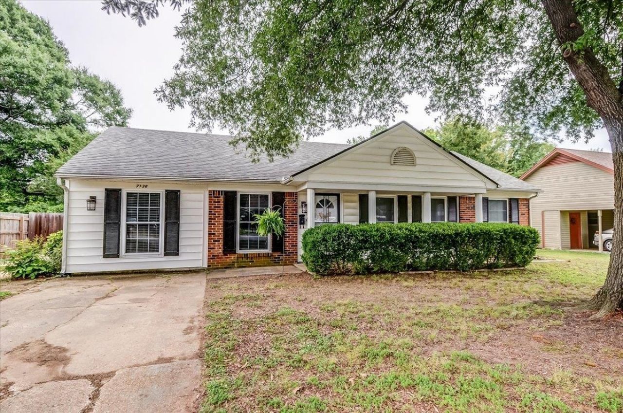 7136 JUANA DR Millington, TN 38053