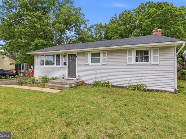 16 VALLEY DRIVE, PINE HILL, NJ 08021