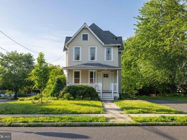 401 -03 WOODLAWN, COLLINGSWOOD, NJ 08108