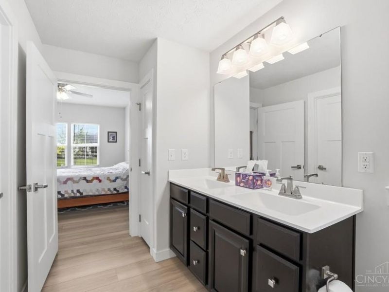 3554 Madison Grace Way, Franklin, OH 45005 Photo 21