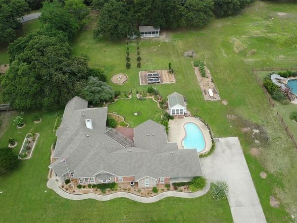 4082 Tracy Lane, Greenville, TX 75402