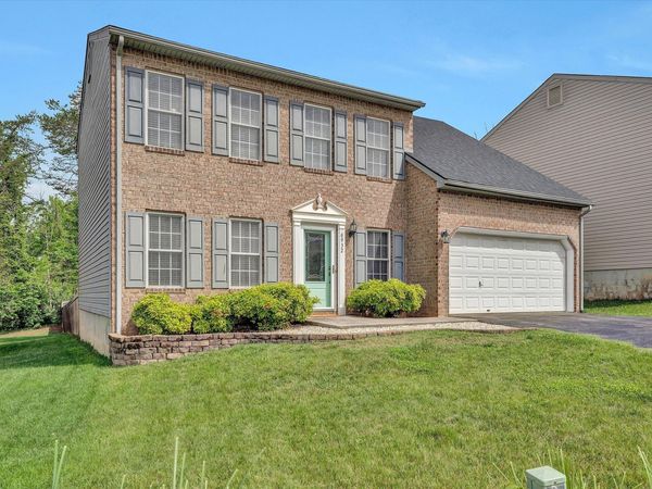 6932 Linn DR , Roanoke, VA 24019