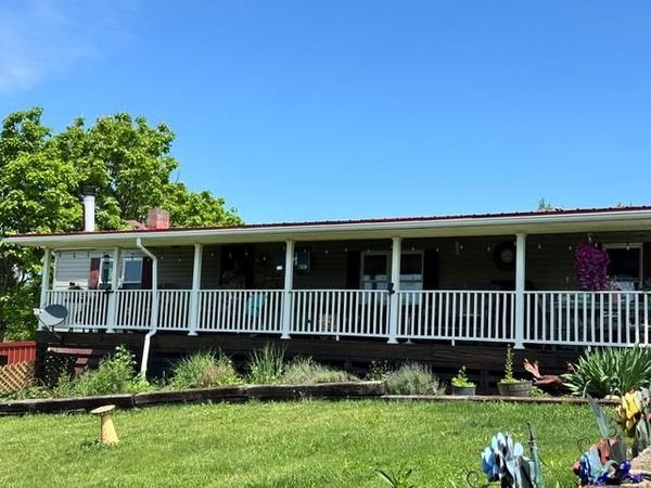 150 Fire Fly Lane, Moundsville, WV 26041