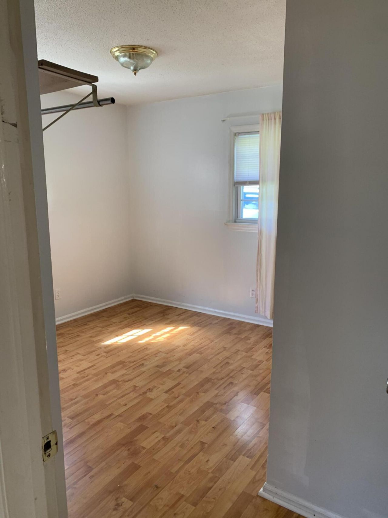 109 Tupperway Drive Photo 4
