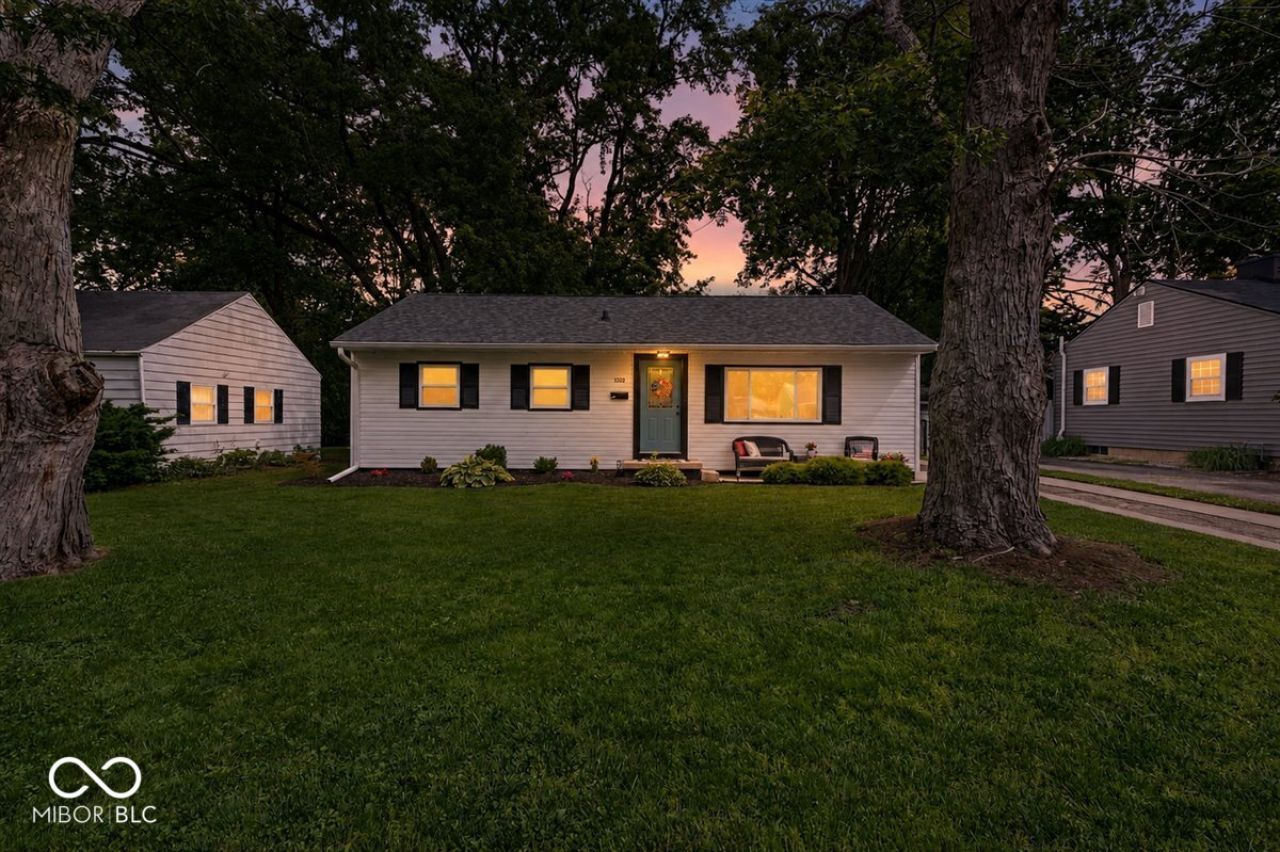 1230 Hamilton Drive, Noblesville, IN 46060 Main Photo