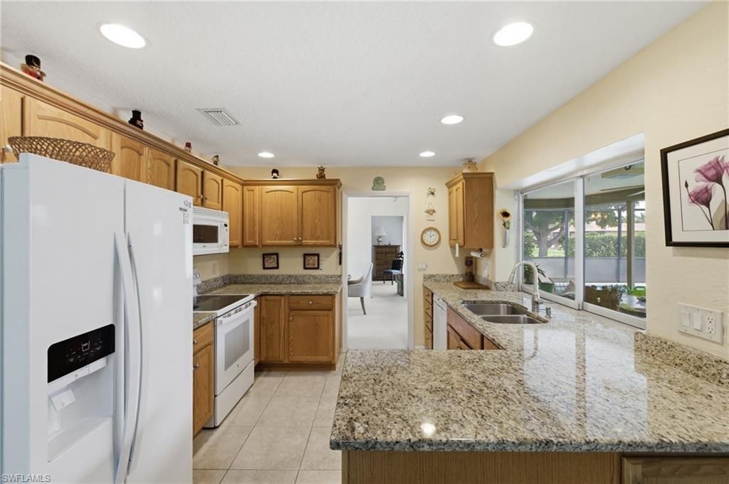 1335 Whiskey Creek Dr, Fort Myers, FL 33919 Photo