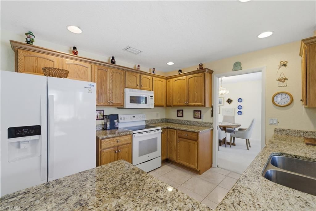 1335 Whiskey Creek Dr, Fort Myers, FL 33919 Photo