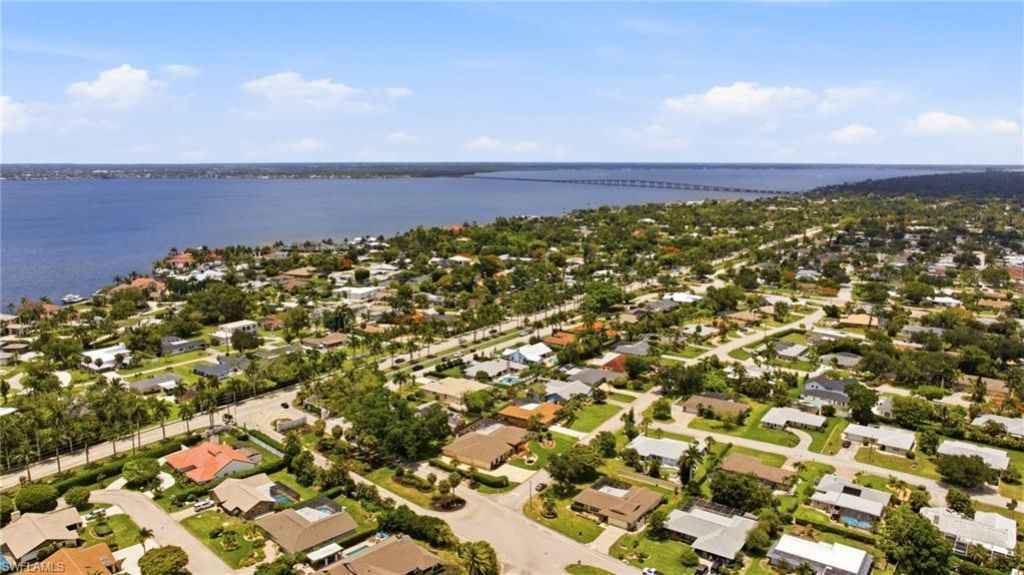 1335 Whiskey Creek Dr, Fort Myers, FL 33919 Photo