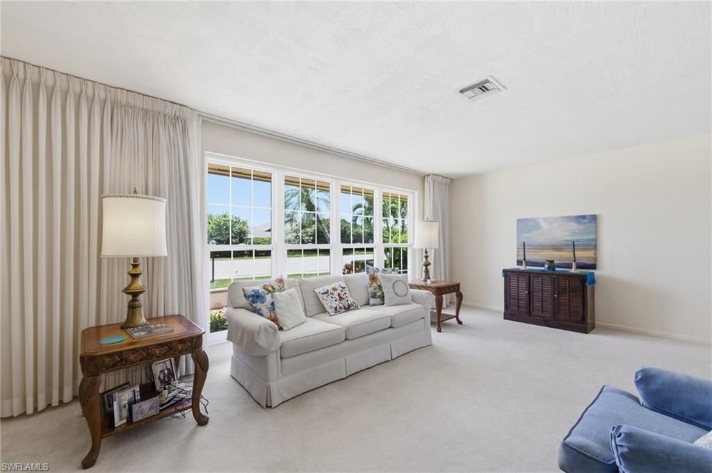1335 Whiskey Creek Dr, Fort Myers, FL 33919 Photo