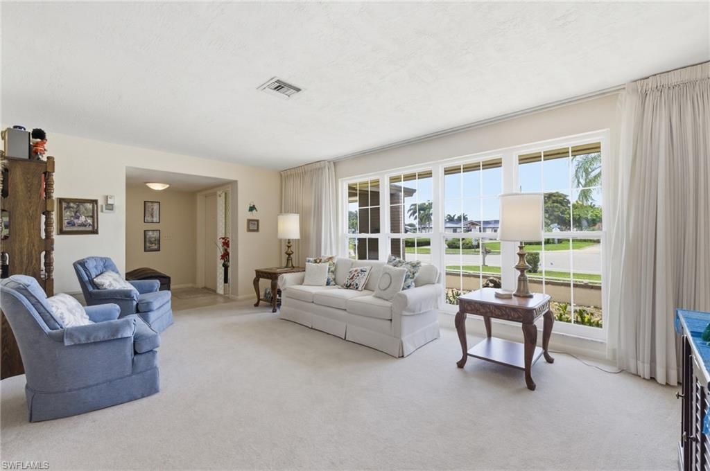 1335 Whiskey Creek Dr, Fort Myers, FL 33919 Photo