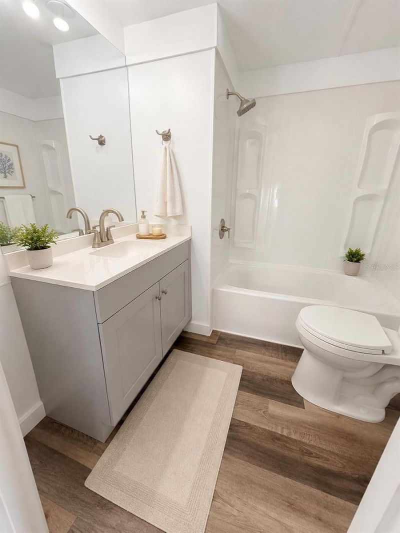 102 Lantern Place, North Fort Myers, FL 33917 Photo
