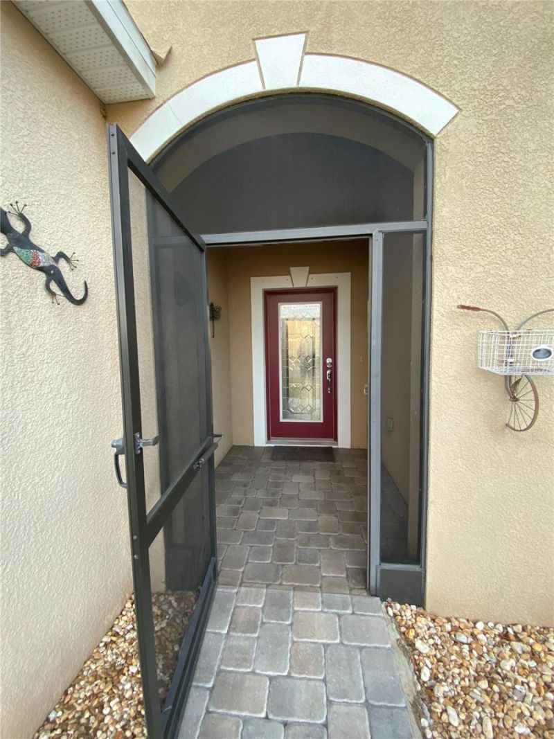 710 Parker Den Drive, Ruskin, FL 33570 Photo