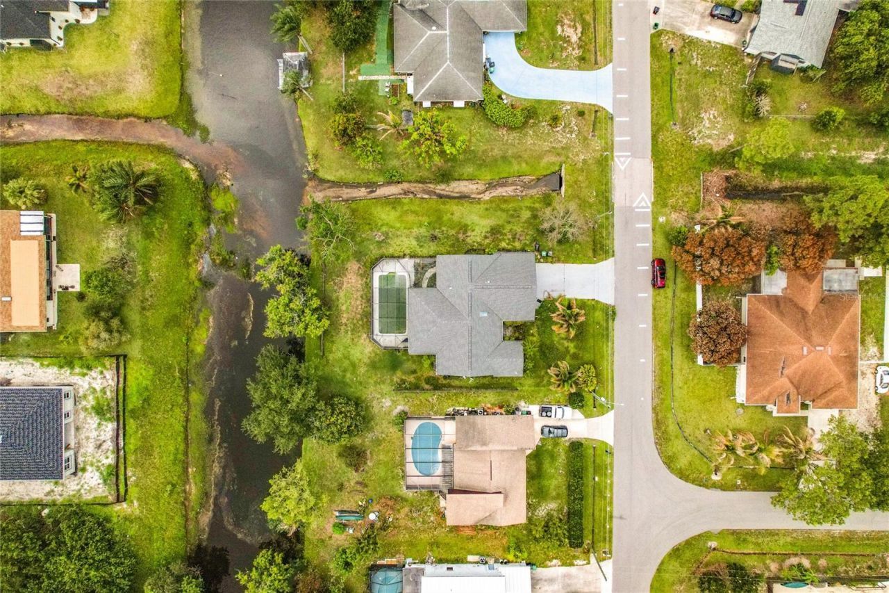 1654 SE Fallon Drive, Port Saint Lucie, FL 34983 Photo
