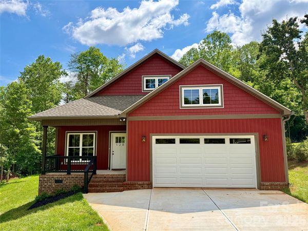 128 Arrowood Lane , Harmony, NC 28634