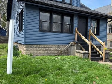 685 Abbott Road , Buffalo, NY 14220