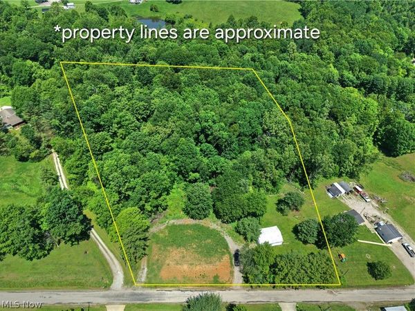 5715 Sugargrove Road, Blue Rock, OH 43720