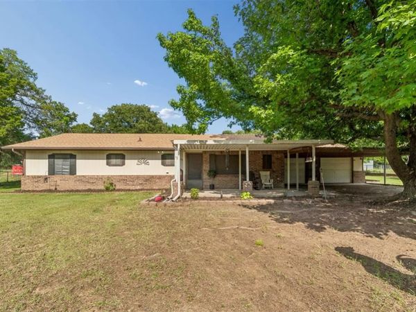 2012 N Moore Avenue, Oklahoma City, OK 73141