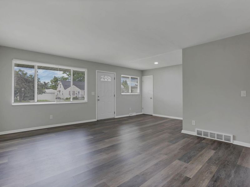 2758 Beulah Road , Columbus, OH 43211 Photo 10