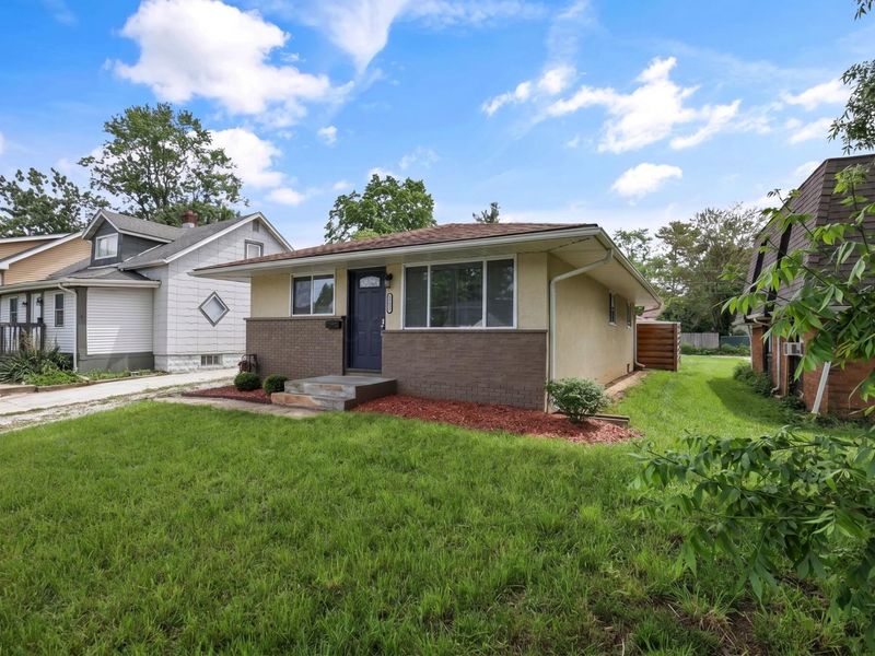 2758 Beulah Road , Columbus, OH 43211 Photo 3