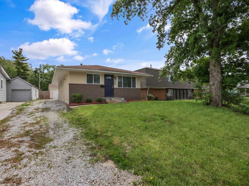 2758 Beulah Road , Columbus, OH 43211 Photo 4