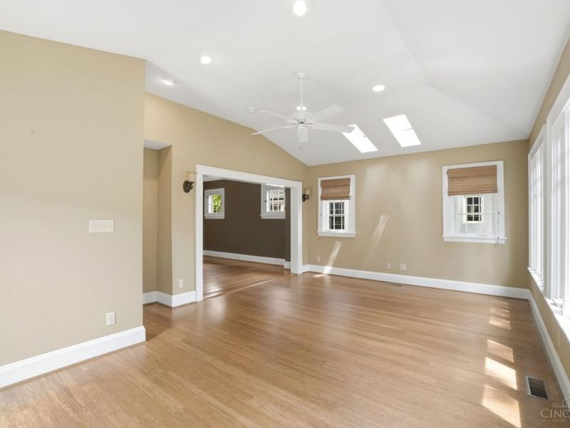3616 Hedgerow Lane, Cincinnati, OH 45220 Photo 16