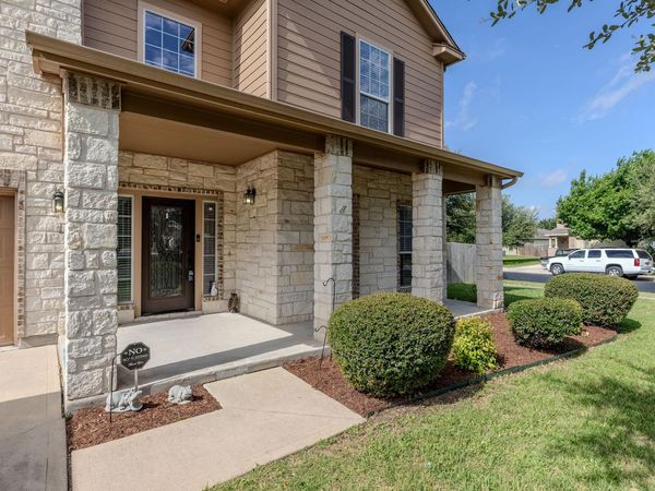 1001 Hondo LN, Hutto, TX 78634